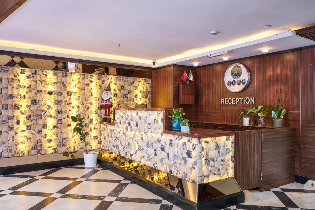  هتل آترو | Atro Hotel